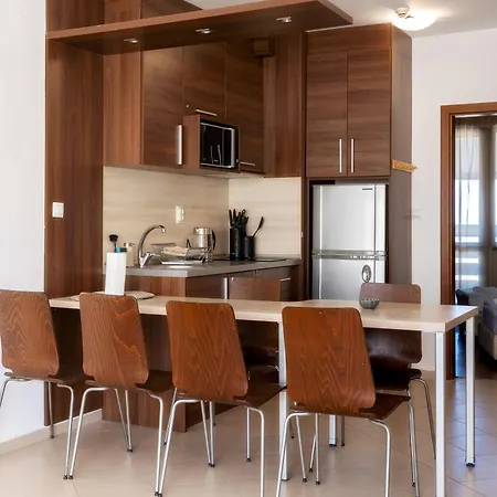 Апартамент In